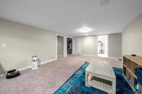 100 S Teton Dr, Brandon, SD 57005 photo 27