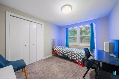 100 S Teton Dr, Brandon, SD 57005 photo 23
