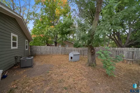 100 S Teton Dr, Brandon, SD 57005 photo 42