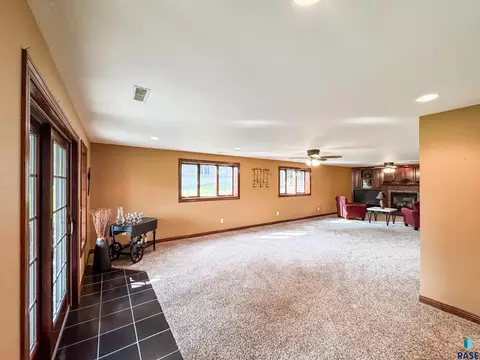 216 E Tabor Ct, Brandon, SD 57005 photo 31
