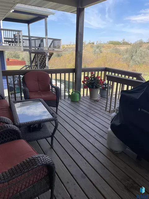 Exterior - 3328 E Broken Arrow St, Sioux Falls, SD 57103 photo 5 of 5