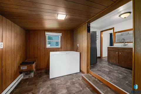 355 E 2nd St, Parker, SD 57053 photo 19
