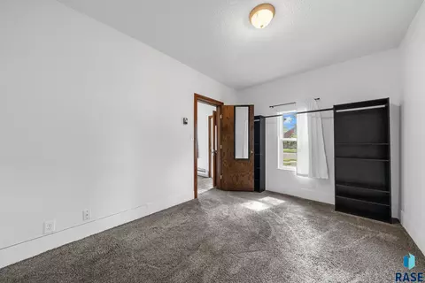 355 E 2nd St, Parker, SD 57053 photo 14