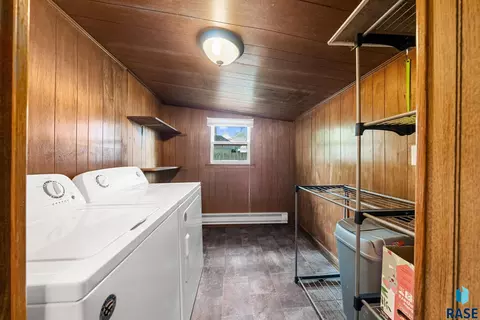 355 E 2nd St, Parker, SD 57053 photo 18