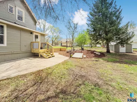 333 S Juniper Ave, Parker, SD 57053 photo 36