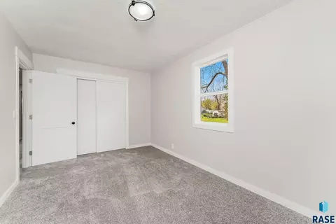 333 S Juniper Ave, Parker, SD 57053 photo 20