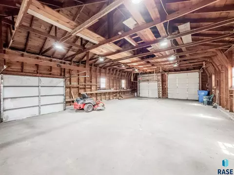 333 S Juniper Ave, Parker, SD 57053 photo 33