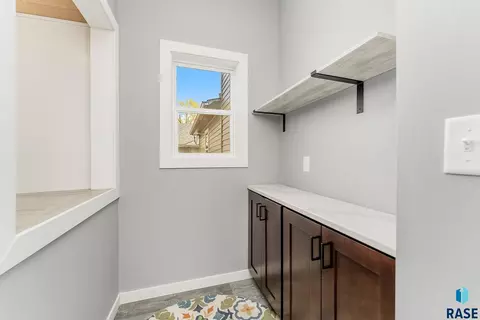 333 S Juniper Ave, Parker, SD 57053 photo 11