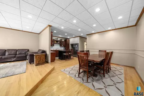 504 Broadway St, Centerville, SD 57014 photo 4