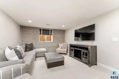 4409 S Tomar Rd, Sioux Falls, SD 57105 photo 28