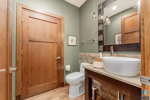 2908 W 37th Cir #703, Sioux Falls, SD 57105 photo 28