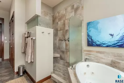 2908 W 37th Cir #703, Sioux Falls, SD 57105 photo 22