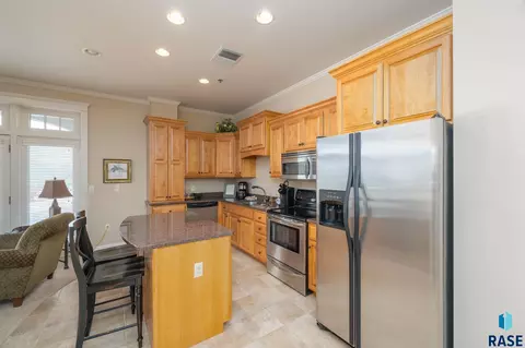 2908 W 37th Cir #703, Sioux Falls, SD 57105 photo 33