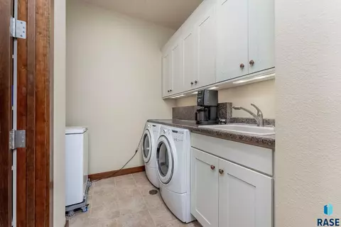 2908 W 37th Cir #703, Sioux Falls, SD 57105 photo 29