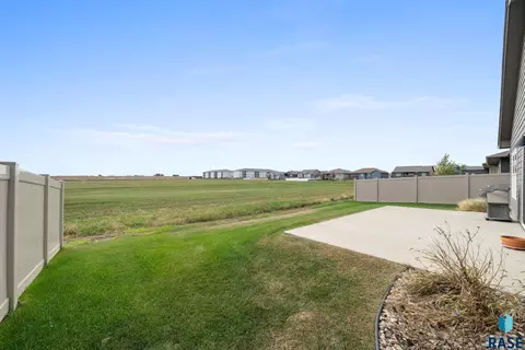 3809 E Prairie Wind St, Sioux Falls, SD 57108 photo 42