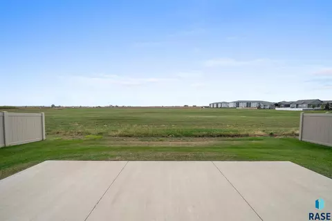 3809 E Prairie Wind St, Sioux Falls, SD 57108 photo 43