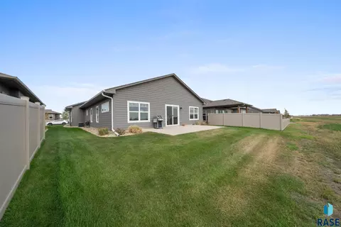 3809 E Prairie Wind St, Sioux Falls, SD 57108 photo 38