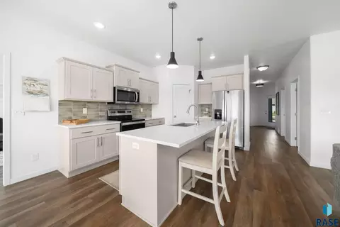 3809 E Prairie Wind St, Sioux Falls, SD 57108 photo 10