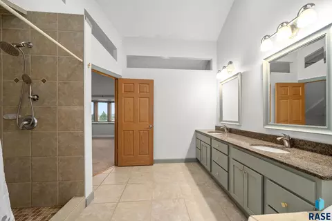 47969 252nd St, Garretson, SD 57030 photo 29