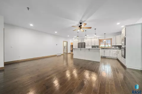47969 252nd St, Garretson, SD 57030 photo 47