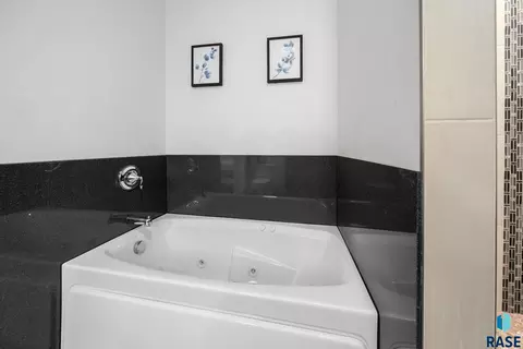 47969 252nd St, Garretson, SD 57030 photo 62