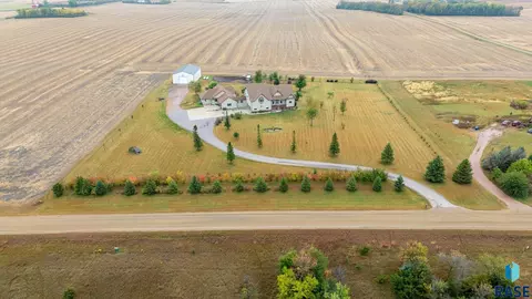 47969 252nd St, Garretson, SD 57030 photo 8