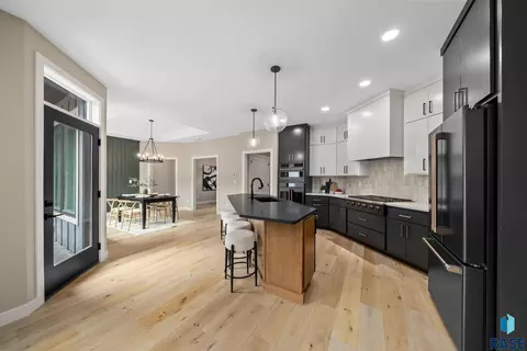 Kitchen - 5812 E Rush St, Sioux Falls, SD 57110 photo 5 of 5