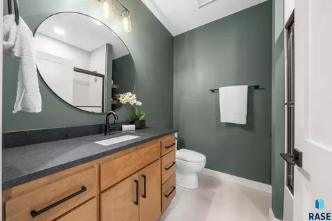 Bath - 5812 E Rush St, Sioux Falls, SD 57110 photo 3 of 4