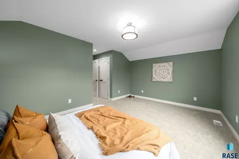 Bedroom - 5812 E Rush St, Sioux Falls, SD 57110 photo 5 of 5