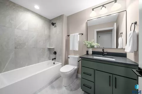 Bath - 5812 E Rush St, Sioux Falls, SD 57110 photo 4 of 4