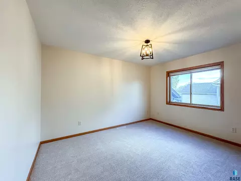 935 E Ryan Dr, Tea, SD 57064 photo 15