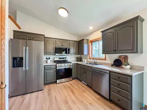 935 E Ryan Dr, Tea, SD 57064 photo 10
