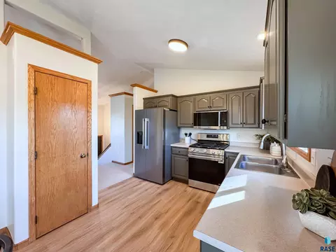 935 E Ryan Dr, Tea, SD 57064 photo 14