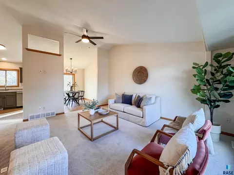 935 E Ryan Dr, Tea, SD 57064 photo 6
