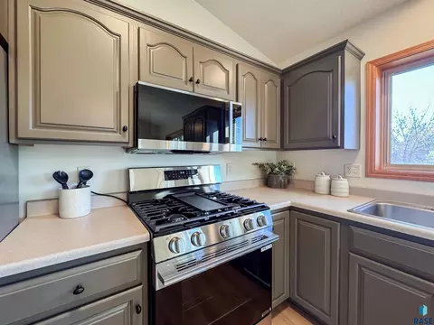 935 E Ryan Dr, Tea, SD 57064 photo 12
