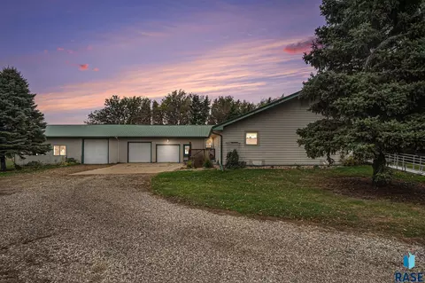 45265 Sd 34 Hwy, Madison, SD 57042