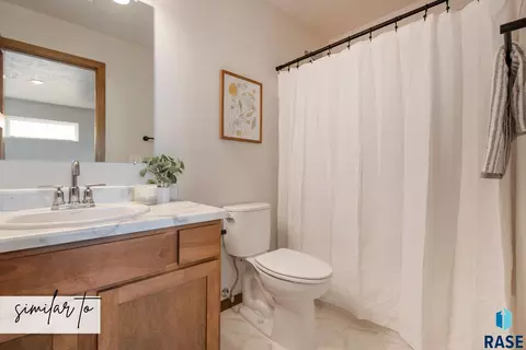 Bath - 5706 E Marley Pl, Sioux Falls, SD 57108 photo 1 of 3