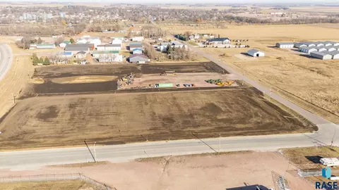 600 E Quartzite St, Dell Rapids, SD 57022 photo 7