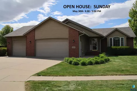 809 S Outlook Dr, Sioux Falls, SD 57106