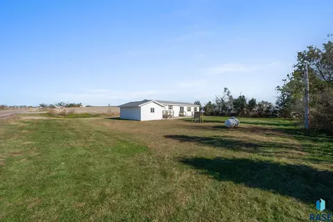 814 Jones St, Hudson, SD 57034 photo 52