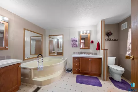 814 Jones St, Hudson, SD 57034 photo 41