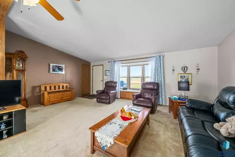 814 Jones St, Hudson, SD 57034 photo 20