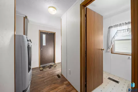 814 Jones St, Hudson, SD 57034 photo 45