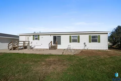 814 Jones St, Hudson, SD 57034 photo 17