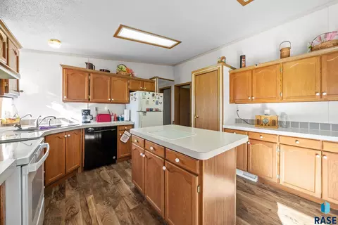 814 Jones St, Hudson, SD 57034 photo 30
