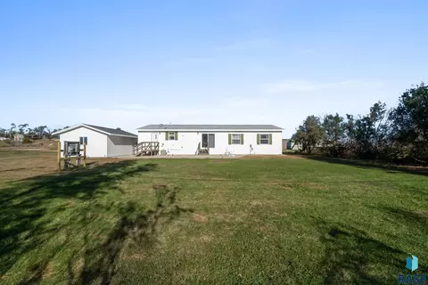 814 Jones St, Hudson, SD 57034 photo 8