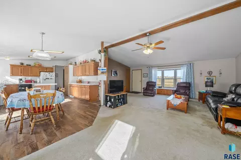 814 Jones St, Hudson, SD 57034 photo 25