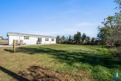 814 Jones St, Hudson, SD 57034 photo 13