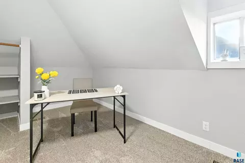 207 E 1st St, Parker, SD 57053 photo 14