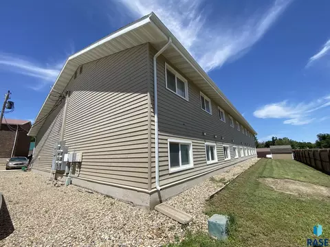 Other - 302 E Pine St, Philip, SD 57567 photo 5 of 8